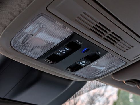 Used 2019 Honda Odyssey EX-L image 22