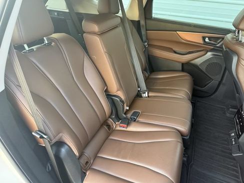 Used 2024 Acura MDX SH-AWD w/ Technology Package image 29