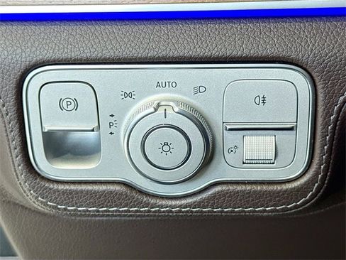 Certified 2021 Mercedes-Benz GLE 450 GLE 450 w/ Premium Package image 10