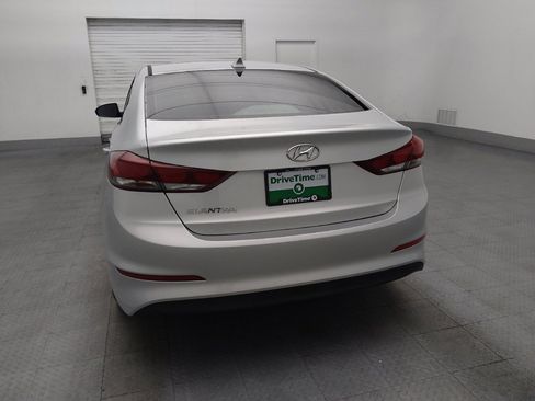 Used 2018 Hyundai Elantra SEL FWD image 6