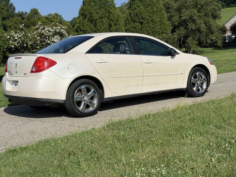 Used 2008 Pontiac G6 GT w/ Premium Package FWD image 35