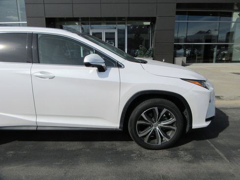 Used 2017 Lexus RX 350 AWD w/ Premium Package image 12