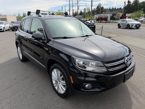Used 2014 Volkswagen Tiguan S FWD image 9