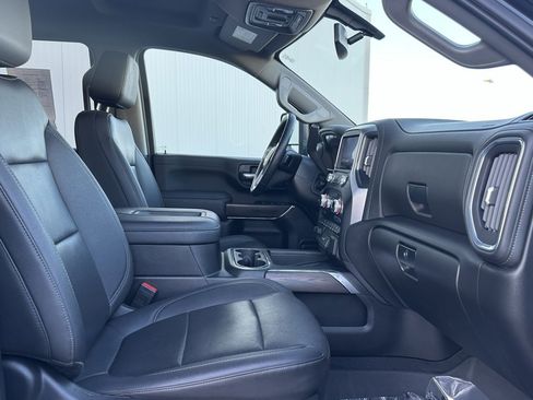 Used 2022 GMC Sierra 2500 SLT w/ SLT Premium Package image 24