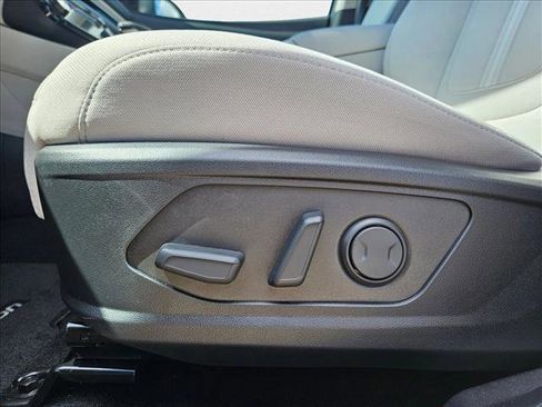 New 2025 Hyundai Tucson SEL image 4