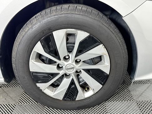 Used 2019 Nissan Altima 2.5 S FWD image 31