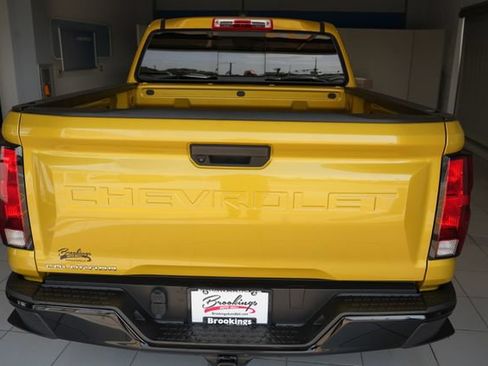Used 2023 Chevrolet Colorado Trail Boss w/ Advanced Trailering Package AWD/4WD image 8