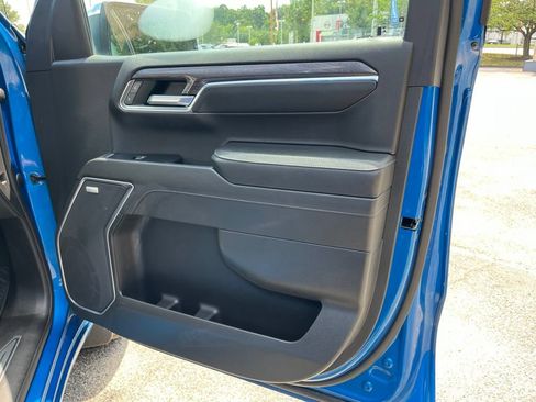 Used 2022 Chevrolet Silverado 1500 LTZ w/ LTZ Convenience Package II AWD/4WD image 39