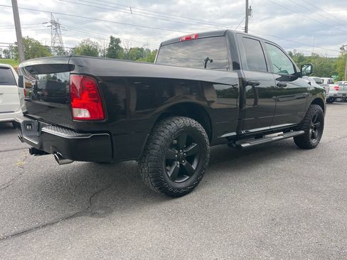 Used 2016 RAM 1500 Express w/ Black Ram 1500 Express Group AWD/4WD image 6