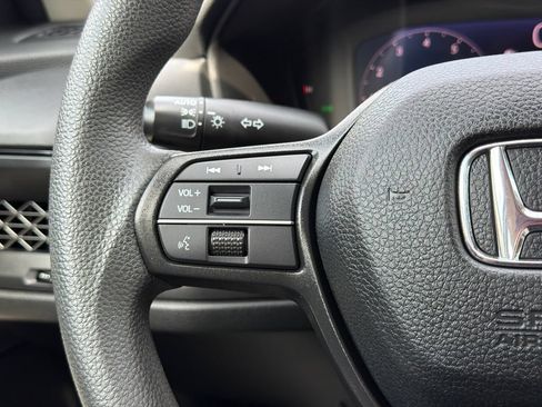 Used 2023 Honda Accord LX image 20