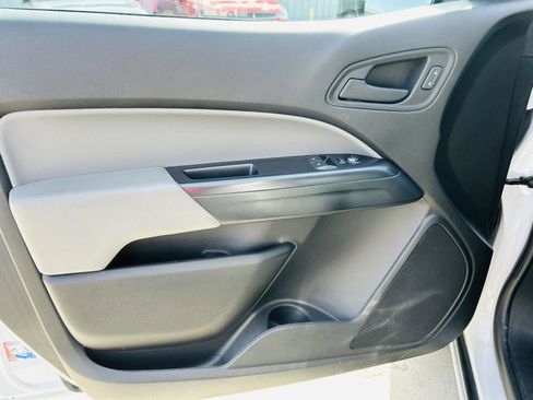 Used 2021 Chevrolet Colorado W/T w/ Custom Special Edition image 6