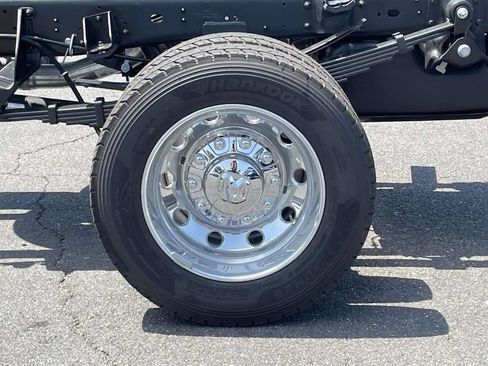 New 2026 RAM 5500 Tradesman w/ Chrome Appearance Group AWD/4WD image 12