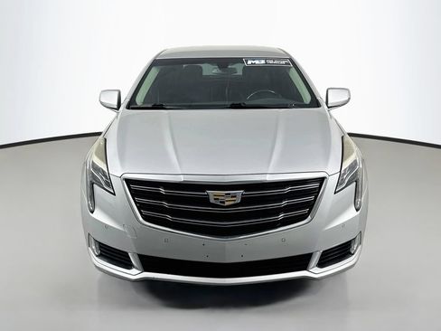Used 2019 Cadillac XTS Luxury FWD image 2