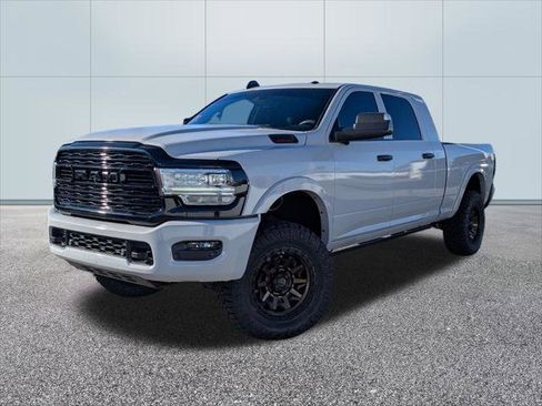 Used 2020 RAM 2500 Limited image 1