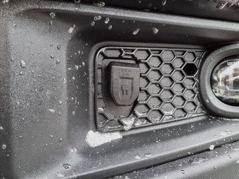 Certified 2024 GMC Sierra 1500 AT4X image 44