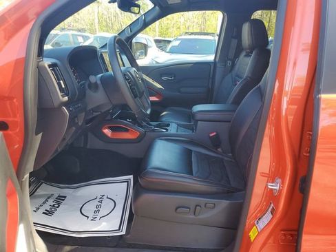 Certified 2025 Nissan Frontier PRO-4X w/ Pro Premium Package image 13