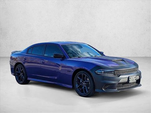 Used 2023 Dodge Charger R/T w/ Blacktop Package image 3