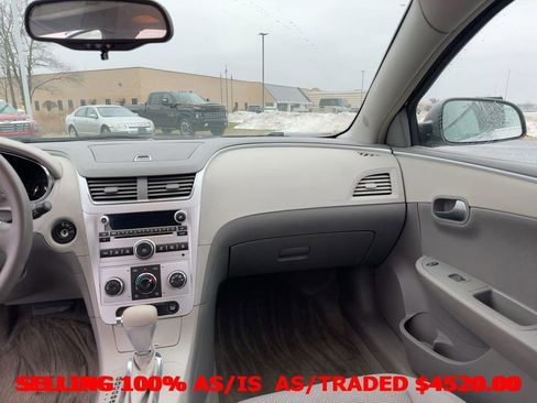 Used 2009 Chevrolet Malibu LS image 16