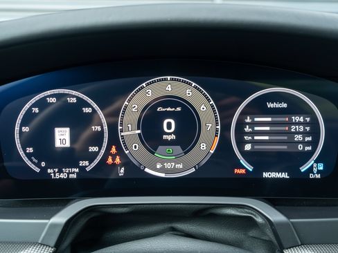 Certified 2026 Porsche 911 Turbo S AWD/4WD image 33