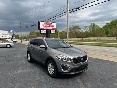 Used 2016 Kia Sorento LX w/ LX Convenience Package