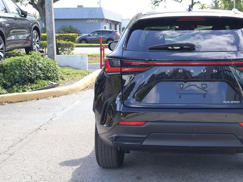 Used 2022 Lexus NX 250 FWD image 14