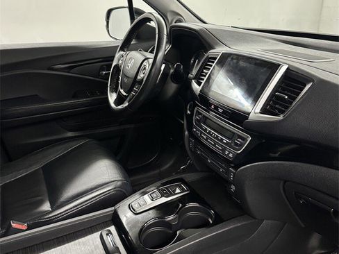 Used 2016 Honda Pilot Touring image 48