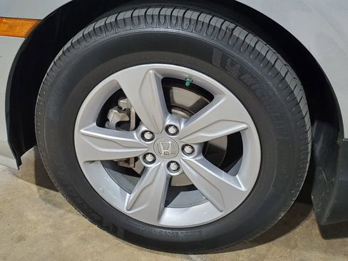 Used 2019 Honda Odyssey EX-L image 40