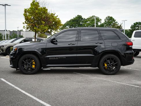 Used 2018 Jeep Grand Cherokee Trackhawk AWD/4WD image 7