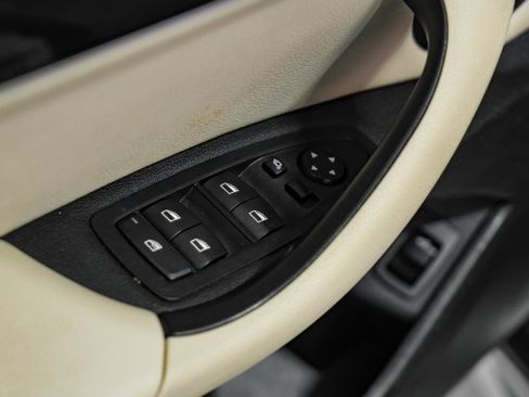 Used 2022 BMW X1 xDrive28i w/ Premium Package image 41