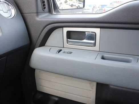 Used 2011 Ford F150 XLT AWD/4WD image 19