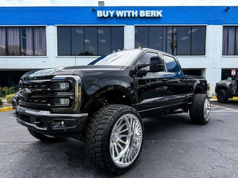 Used 2024 Ford F250 King Ranch image 3