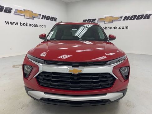 New 2026 Chevrolet TrailBlazer LT w/ Convenience Package image 2