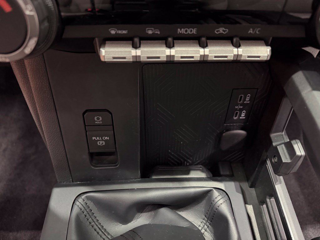 Used 2025 Toyota Tacoma TRD Off-Road AWD/4WD image 55