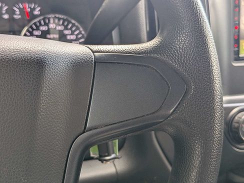 Used 2018 Chevrolet Silverado 1500 Custom w/ Custom Value Package RWD image 22