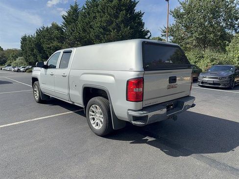 Used 2016 GMC Sierra 1500 SLE w/ SLE Value Package AWD/4WD image 3