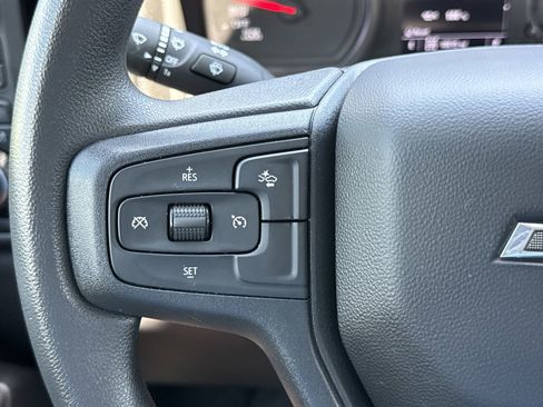 Used 2024 Chevrolet Silverado 1500 Custom Trail Boss w/ LPO, Dark Essentials Package AWD/4WD image 19