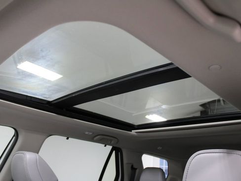 Used 2025 Honda Pilot Touring image 53