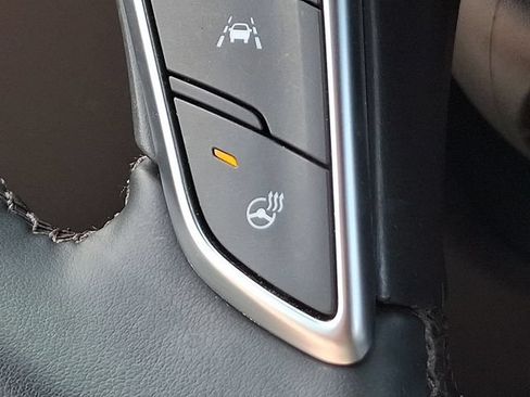 Used 2025 Cadillac XT5 Luxury w/ LPO, Floor Liner Package AWD/4WD image 22