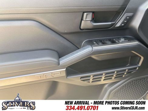 Used 2025 Toyota 4Runner TRD Sport Premium AWD/4WD image 17