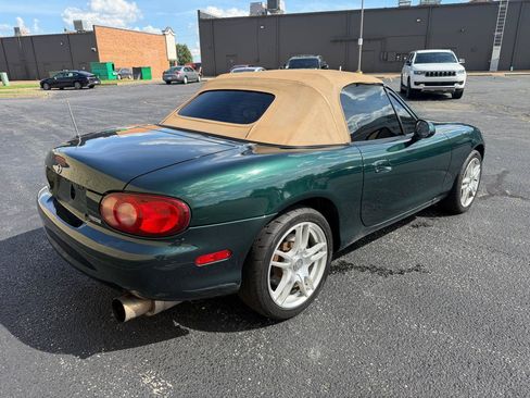 Used 2001 MAZDA MX-5 Miata RWD image 5