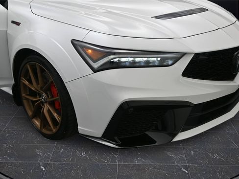 Certified 2025 Acura Integra Type S FWD image 17