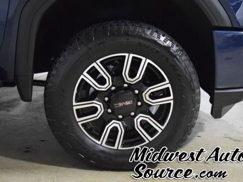 Used 2022 GMC Sierra 2500 AT4 w/ AT4 Premium Plus Package image 48
