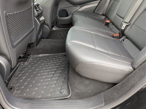 Used 2025 Mercedes-Benz GLE 350 4MATIC image 19