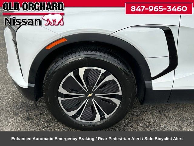 Used 2024 Chevrolet Blazer EV LT AWD/4WD image 10