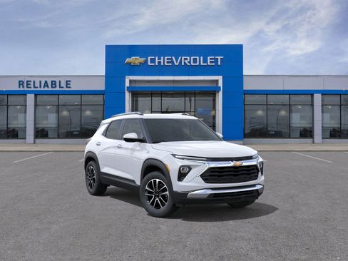 New 2026 Chevrolet TrailBlazer LT w/ Convenience Package FWD image 1