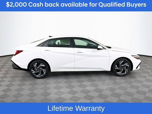 New 2026 Hyundai Elantra Limited image 4