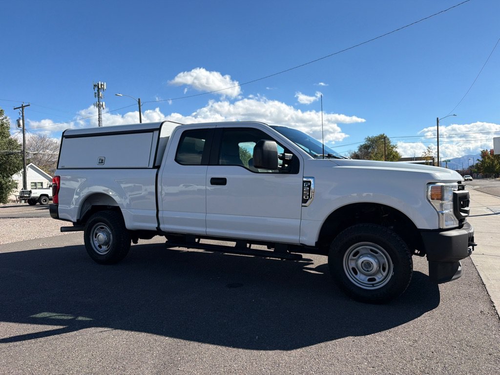 Used 2021 Ford F250 XL w/ Power Equipment Group AWD/4WD image 3