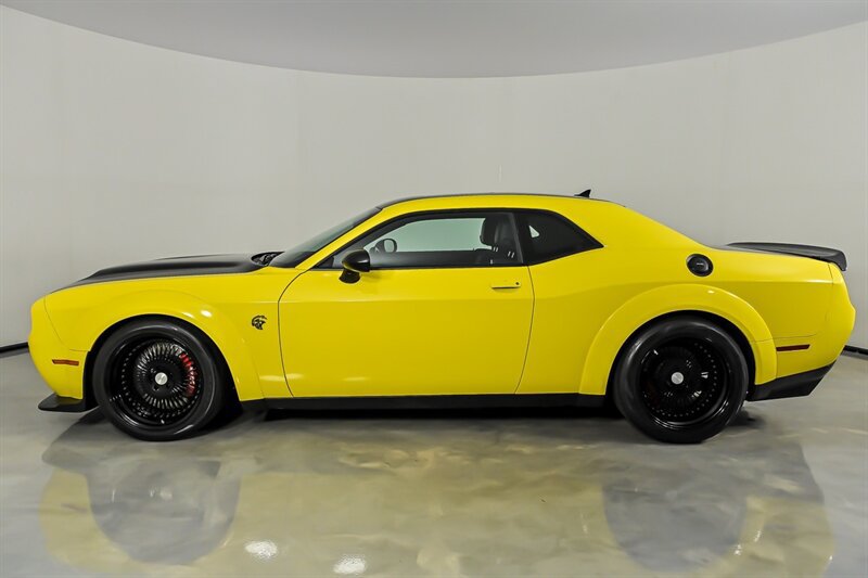 Used 2022 Dodge Challenger SRT Hellcat Redeye RWD image 7