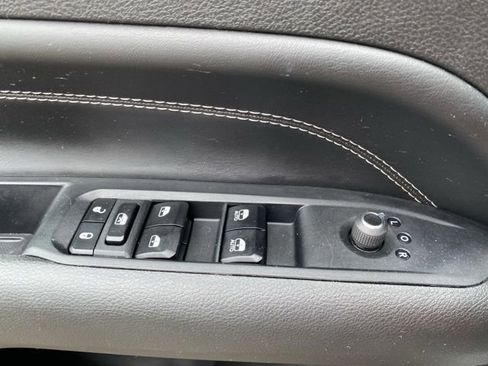 Used 2023 Jeep Compass High Altitude image 29