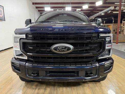 Used 2022 Ford F350 Lariat w/ Black Appearance Package AWD/4WD image 2